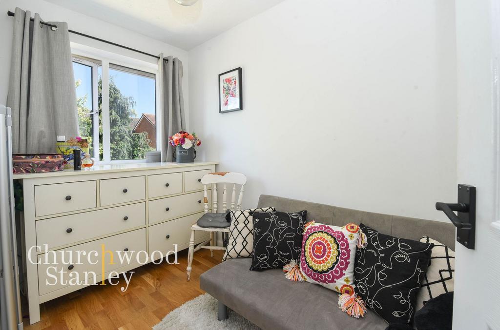 Second bedroom