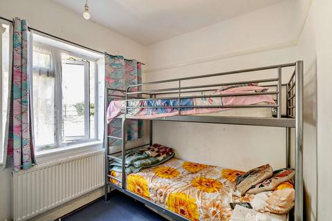 2 bedroom maisonette for sale, Adelphi Gardens, Slough, SL1