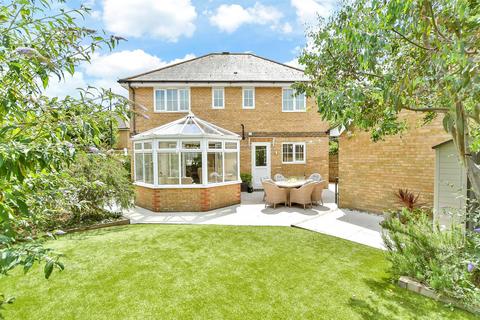 4 bedroom detached house for sale, Sandling Way, Chatham ME4