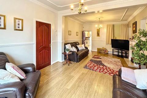 3 bedroom end of terrace house for sale, Ninian Street, Treorchy, Rhondda Cynon Taff. CF42 6SW