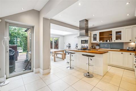 4 bedroom terraced house for sale, Airedale Road, London, SW12