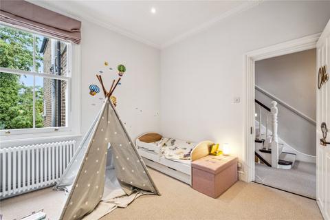 29 Airedale Road, London, SW12 8SQ