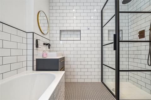 29 Airedale Road, London, SW12 8SQ