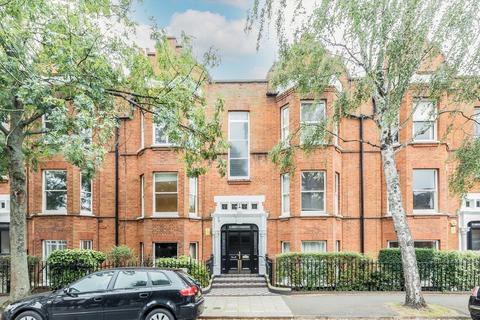 3 bedroom flat for sale, Flanders Road, London W4