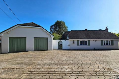 3 bedroom detached house for sale, Leigh Lane, Wimborne, BH21 2PS
