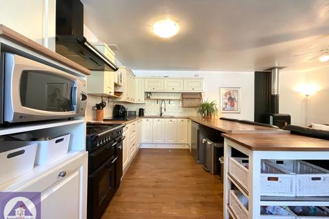 4 bedroom detached house for sale, The Old Spillers, Abertillery