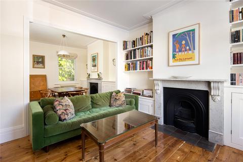 6 Roding Road, London, E5 0DW