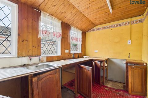 2 bedroom terraced house for sale, St Catherines Grove, Lincoln, LN5