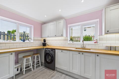 27 Briar Dene, Sketty, Swansea, SA2 8JP