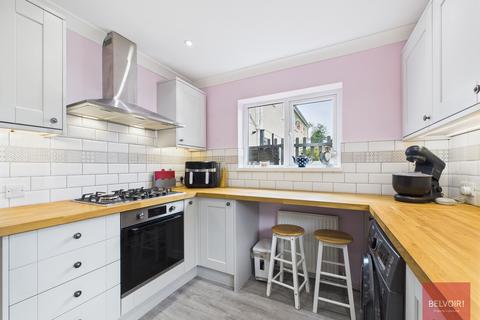 27 Briar Dene, Sketty, Swansea, SA2 8JP