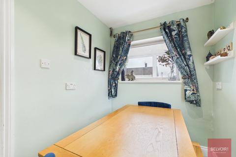 27 Briar Dene, Sketty, Swansea, SA2 8JP