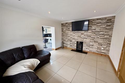undefined, Fairfield Close, Aberdare CF44