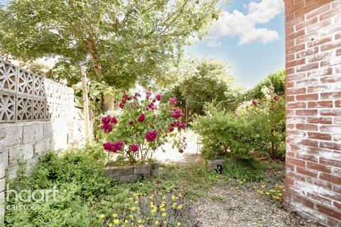 3 bedroom semi-detached house for sale, Somerdale Avenue, Bristol