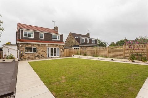 4 bedroom detached house for sale, Ash Hill Gardens, Leeds LS17