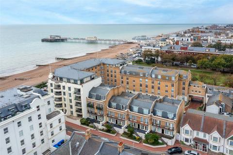 Warnes, Worthing, West Sussex, BN11