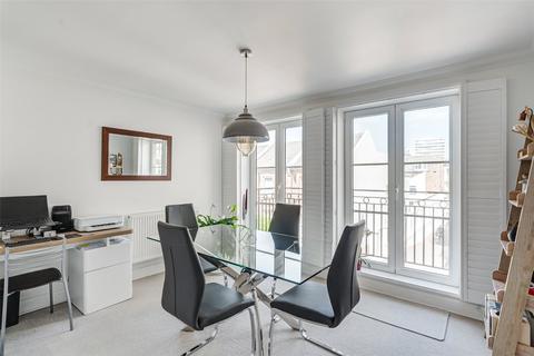 undefined, Warnes, Worthing, West Sussex, BN11