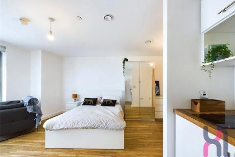 1 bedroom property for sale, The Tower, 19 Plaza Boulevard, Liverpool, L8