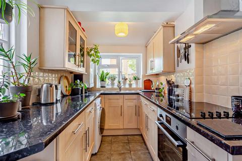 3 Ashcroft Gardens, Cirencester, GL7 1RD