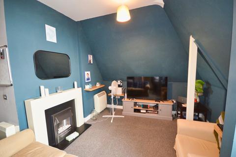 2 bedroom flat for sale, Cobden Street, Kettering, NN16