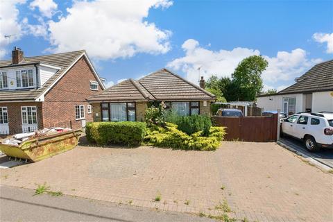 2 bedroom detached bungalow for sale, First Avenue, Wickford, Essex