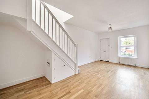 Yeats Close, Hanwell, London, W7