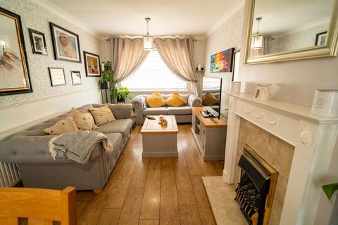 50 Colesbourne Road, Solihull, B92 8LE