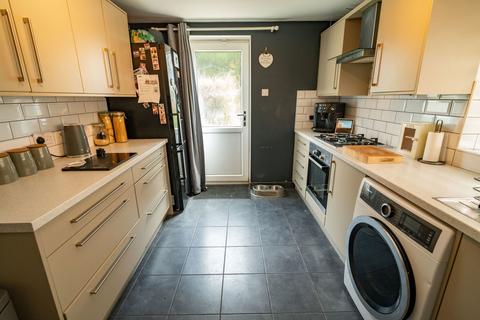 50 Colesbourne Road, Solihull, B92 8LE