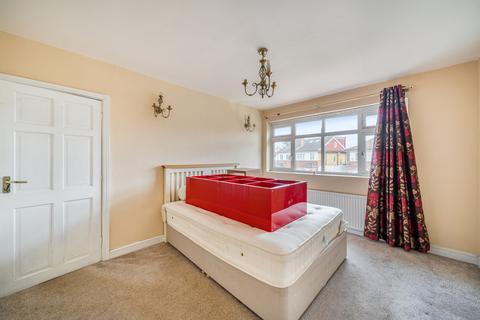 20 Frogmore Gardens, Hayes, UB4 8AN
