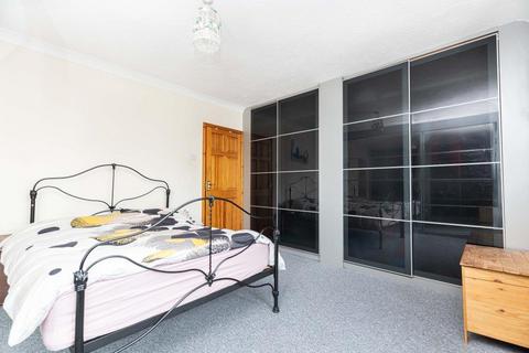3 bedroom terraced house for sale, Washington Avenue, Springbourne, Bournemouth