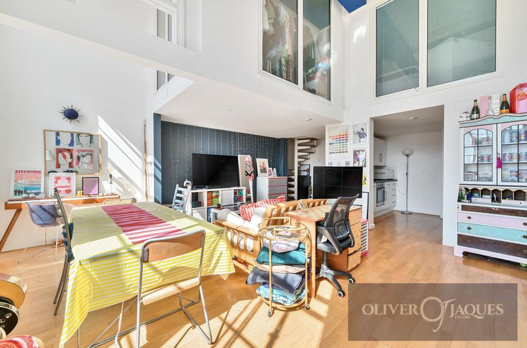 Apartment in London, London Borough of Tower Hamlets - More