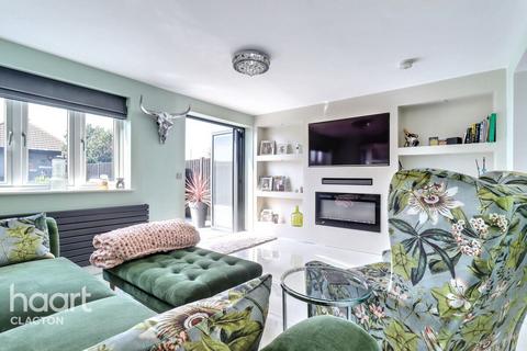 2 bedroom semi-detached bungalow for sale, The Avenue, Clacton-On-Sea