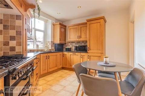 19 Denshaw Road, Delph, Oldham, OL3 5EY