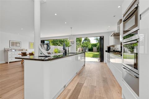 9 Fleece Road, Long Ditton, Surbiton, KT6 5JP