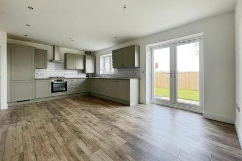 4 bedroom detached house for sale, Congregation Fold, Bradford BD2