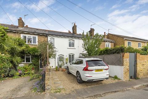 2 bedroom house for sale, Rutland Road, Twickenham TW2