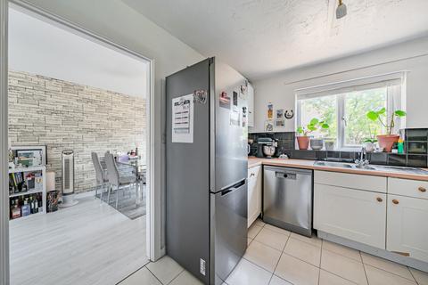 3 bedroom semi-detached house for sale, Managua Close, Caversham, Reading