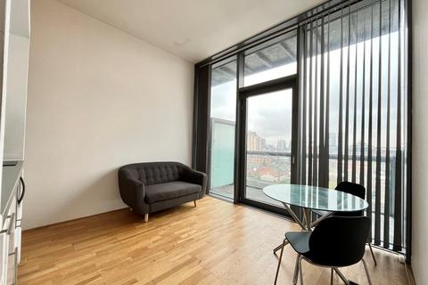 undefined, Abito, Clippers Quay, Salford