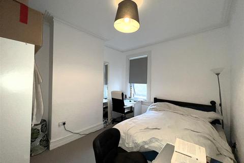 48a Woodland Road, Chingford, London, E4 7EU