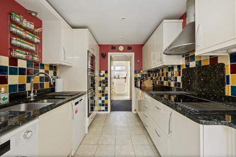 4 bedroom detached house for sale, Ferndown, Horley RH6