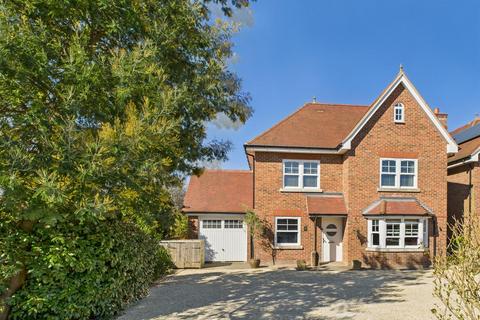 70a Fleet End Road, Warsash, Southampton, SO31 9JG