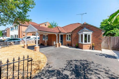 3 bedroom bungalow for sale, Wolsey Street, Heywood, Greater Manchester, OL10