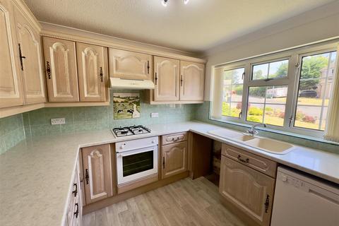 7 Barn Close, Seaford, BN25 3EW
