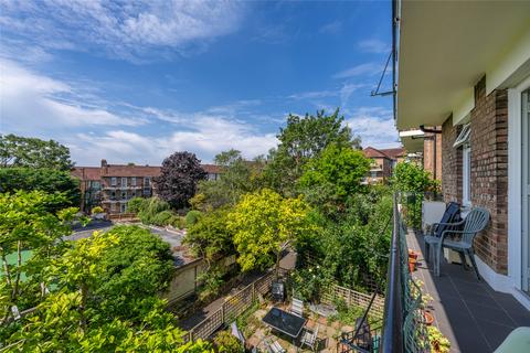 4 bedroom apartment for sale, Cholmley Gardens, London, NW6