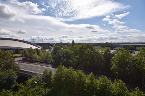 1 bedroom flat for sale, The Waterfront, Manchester M11