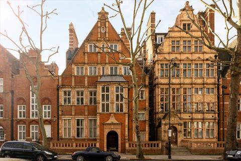 5 bedroom flat to rent, Collingham Gardens, South Kensington, London, SW5