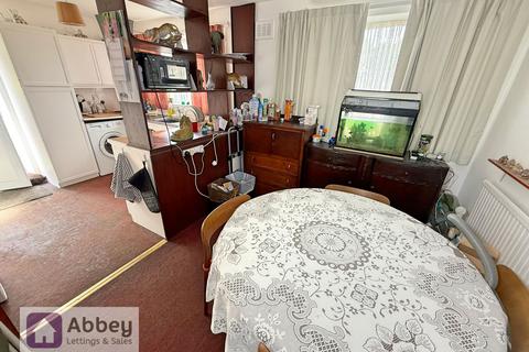 3 bedroom semi-detached house for sale, Campion Walk, Leicester, LE4