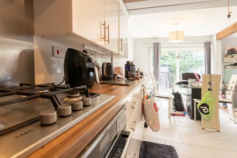 28 Harebell, Tamworth, B77 4NA