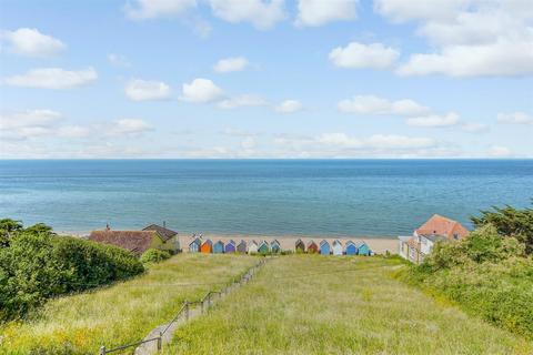 4 bedroom chalet for sale, Western Esplanade, Herne Bay, Kent