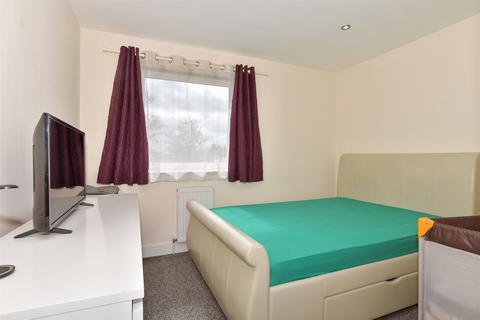 London Road, Sittingbourne, Kent