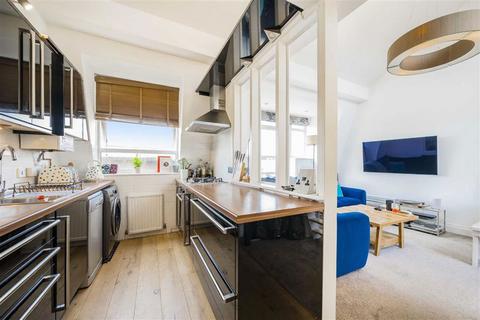 2 bedroom flat for sale, Fulham Palace Road, London SW6